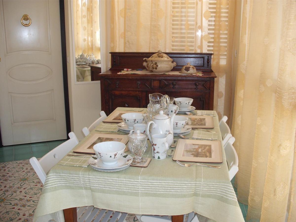 Bed And Breakfast Angolo Fiorito Civitavecchia Eksteriør bilde
