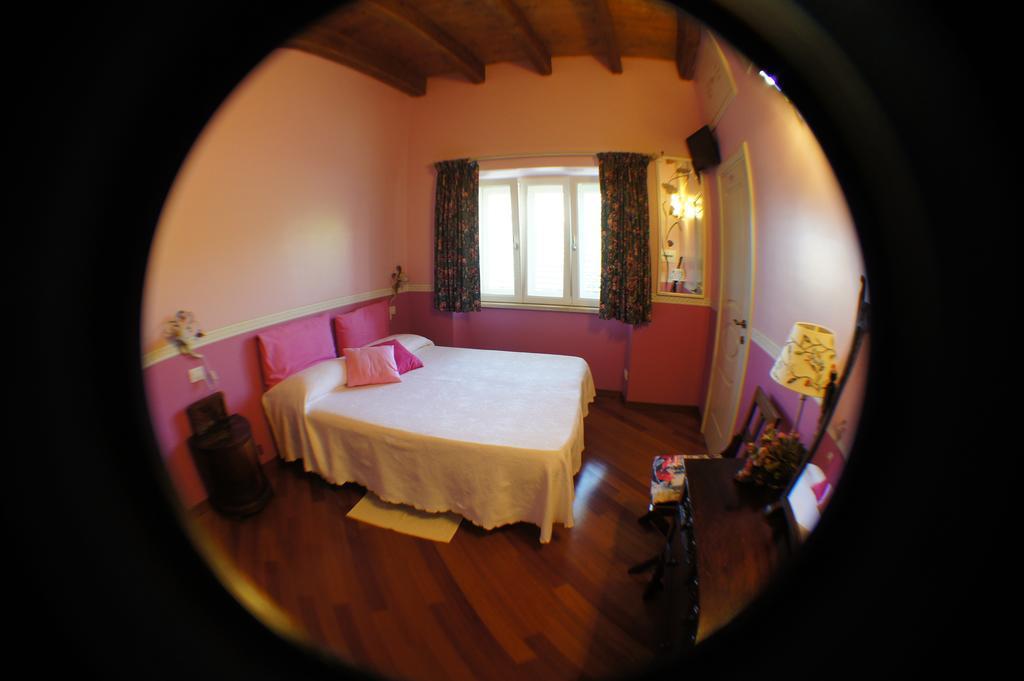 Bed And Breakfast Angolo Fiorito Civitavecchia Eksteriør bilde