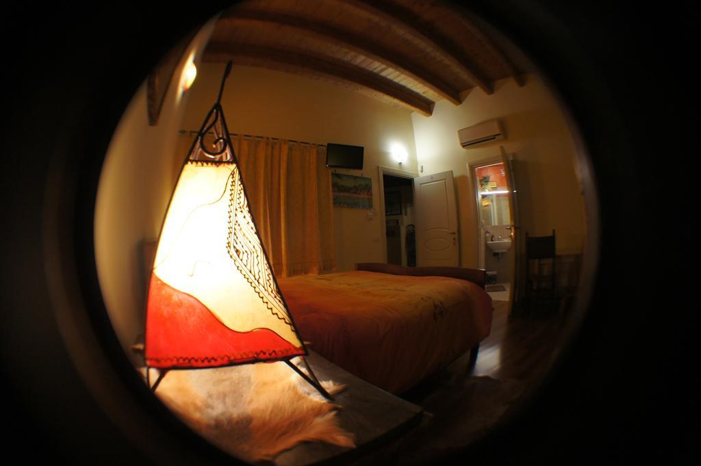 Bed And Breakfast Angolo Fiorito Civitavecchia Eksteriør bilde