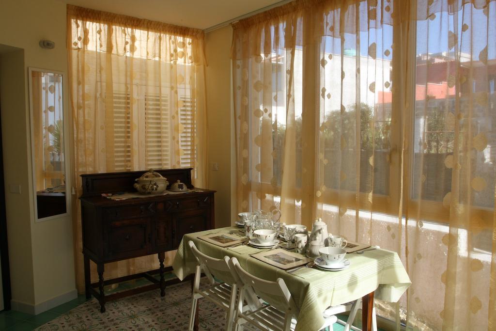 Bed And Breakfast Angolo Fiorito Civitavecchia Rom bilde