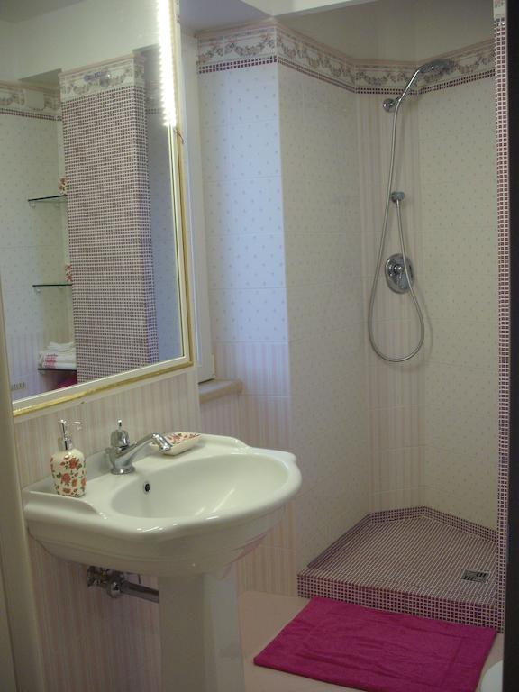 Bed And Breakfast Angolo Fiorito Civitavecchia Rom bilde